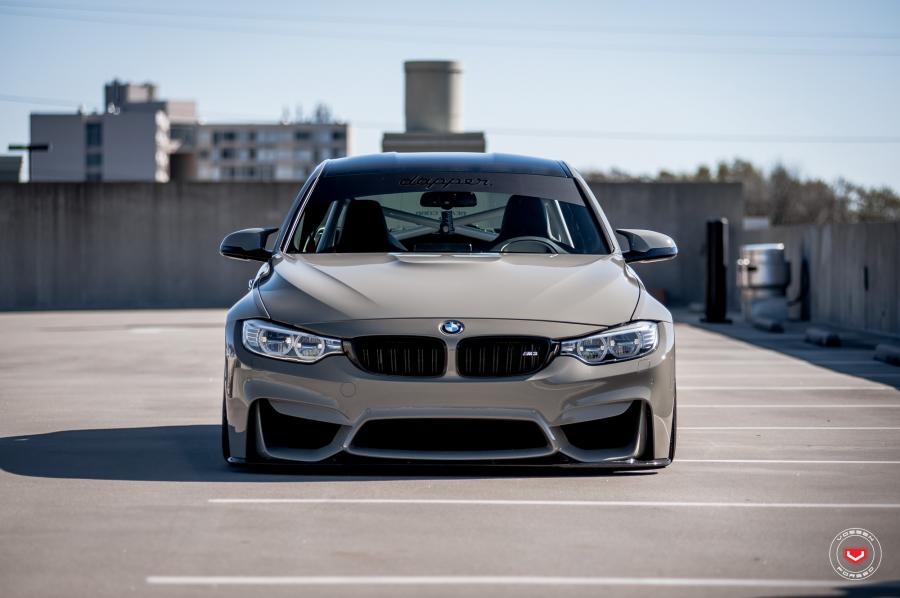  BMW M3 Sedan on Vossen Wheels (LC-106T) 2017 года  (фото 7 из 26)